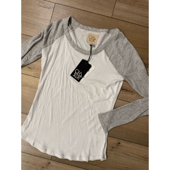 Chaser Tops - Chaser color block  Gray White Long Sleeve baseball T-shirt nWT Small Shirt Top